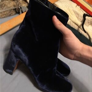 Marc Fisher LTD Blue Suede velvet Block Boots Women Size 7 1/2M Leather Zipper